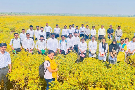 Visits of PG/PhD. Students to Crop Research Stations/Seed Production Plots